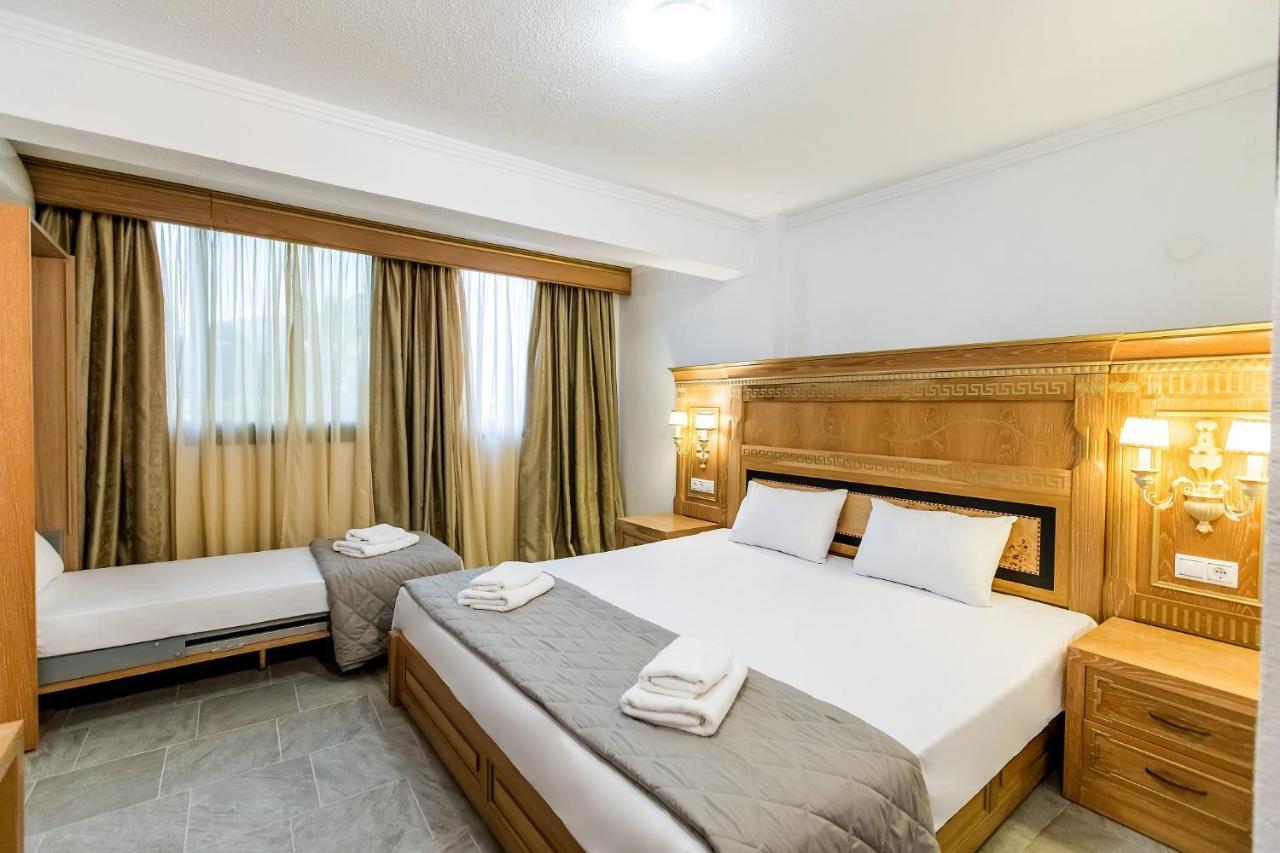 Halkidiki Greek Pride Seafront Hotel Skála Foúrkas Екстериор снимка