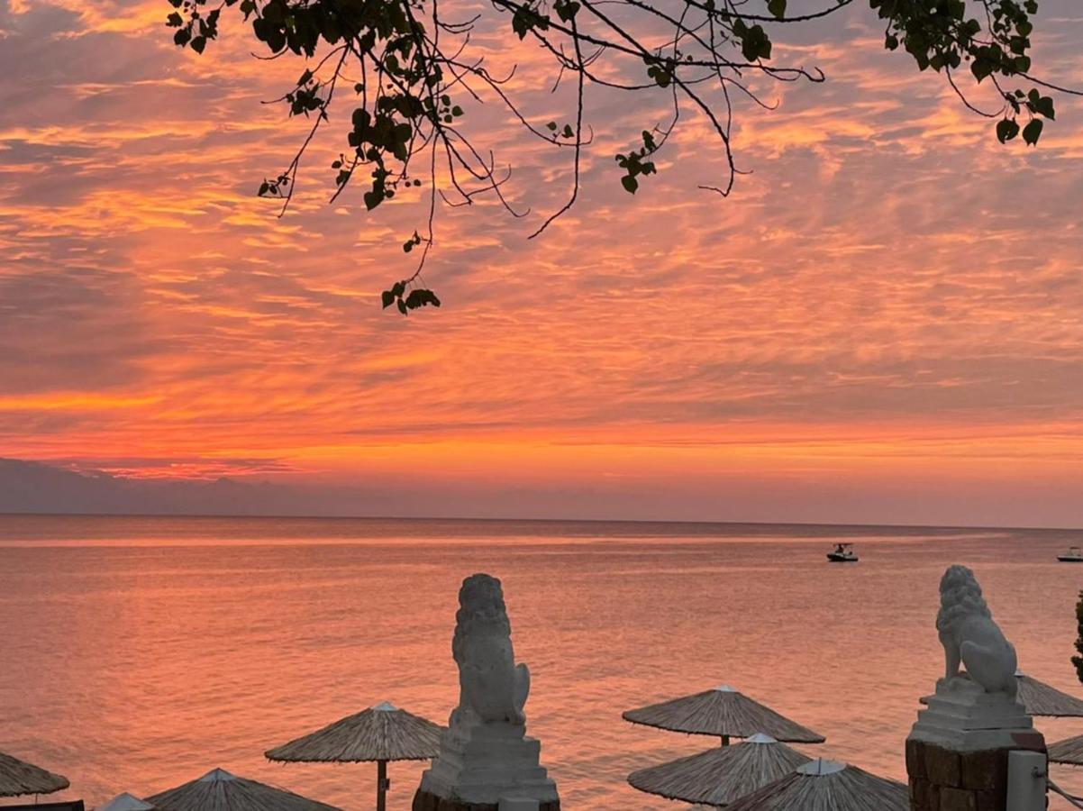 Halkidiki Greek Pride Seafront Hotel Skála Foúrkas Екстериор снимка