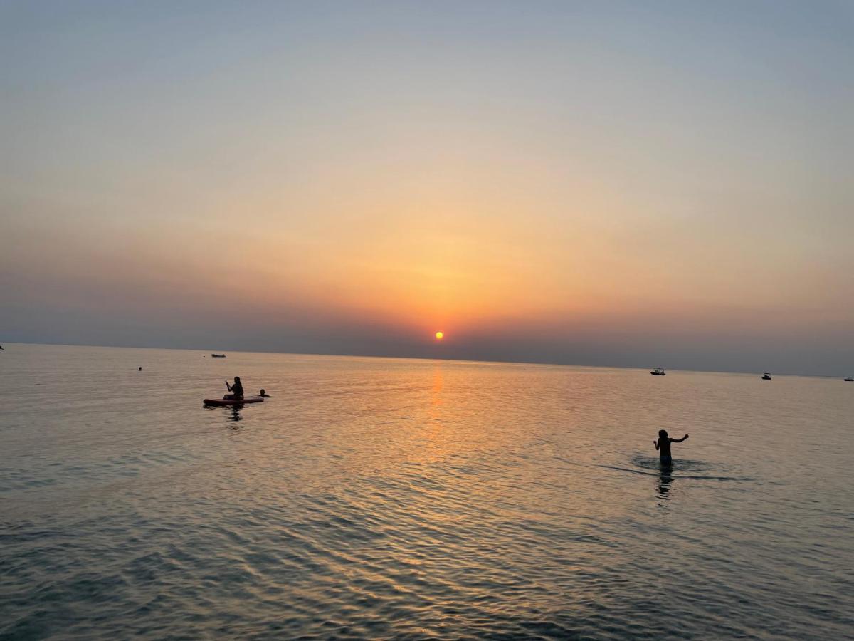 Halkidiki Greek Pride Seafront Hotel Skála Foúrkas Екстериор снимка